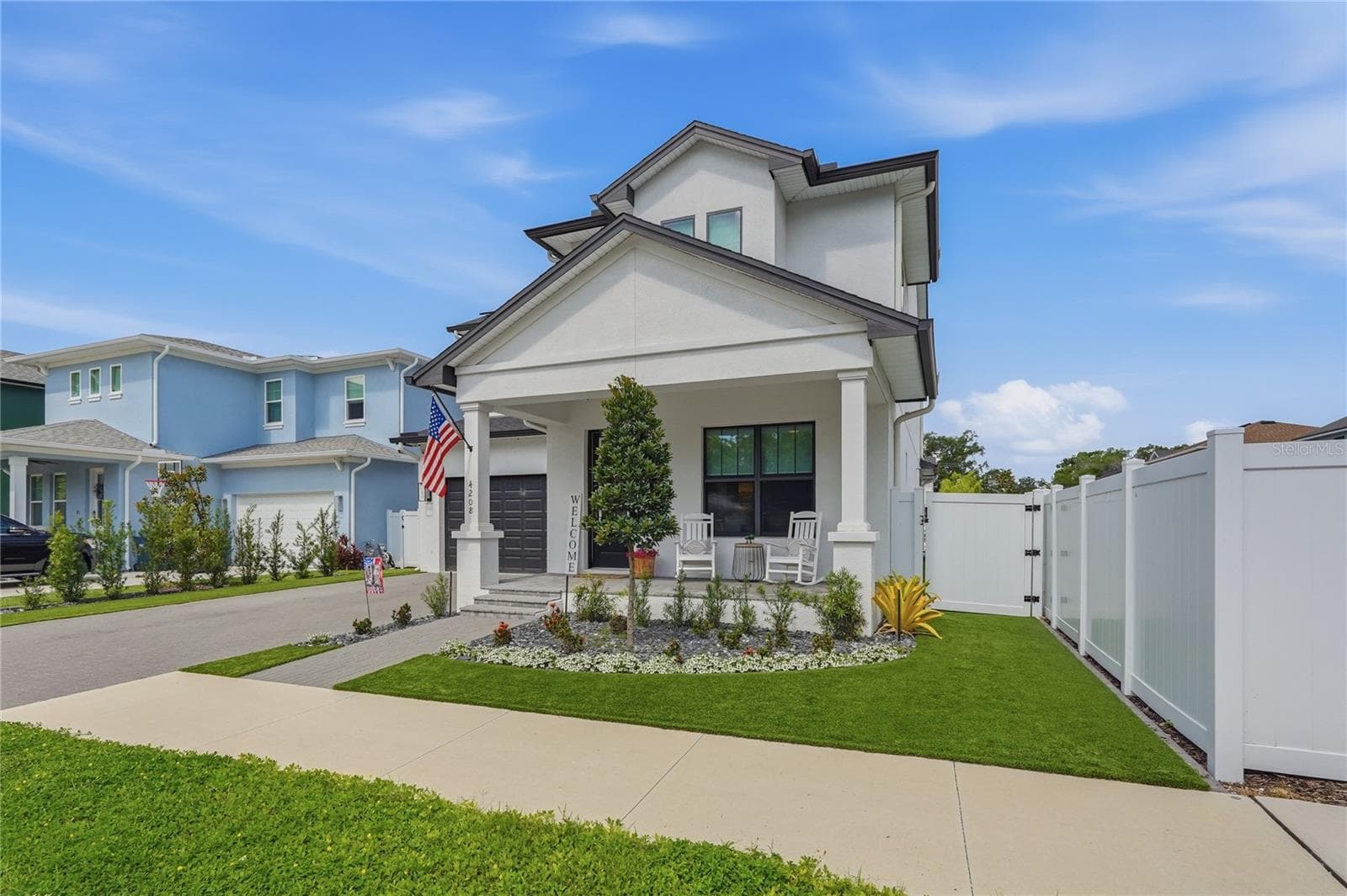 Single Family Residence at 4208 N CLEARFIELD AVE, TAMPA, photo 4 of 39