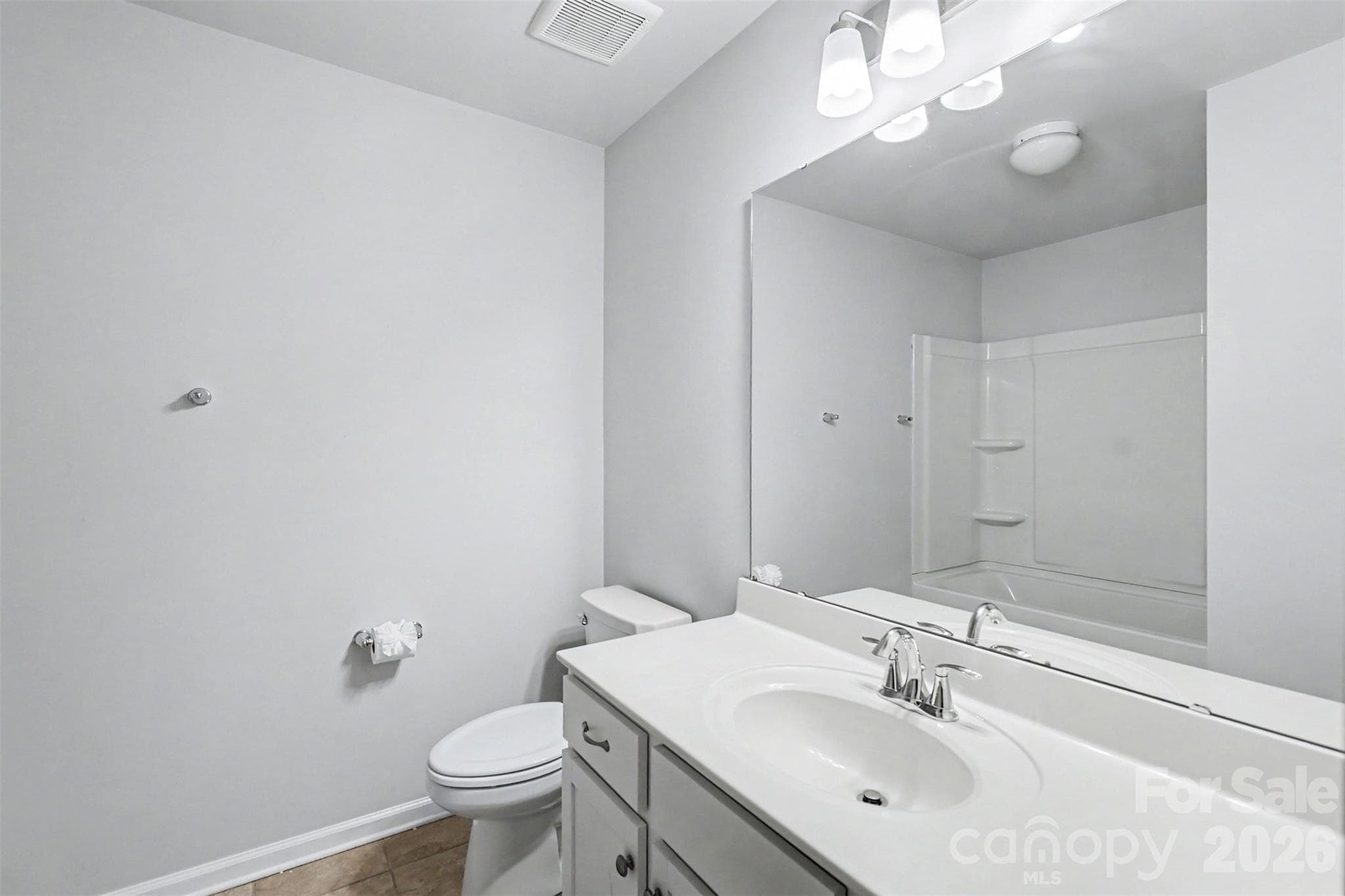 Townhouse at 105 Tigris Trail, Fort Mill, photo 20 of 39