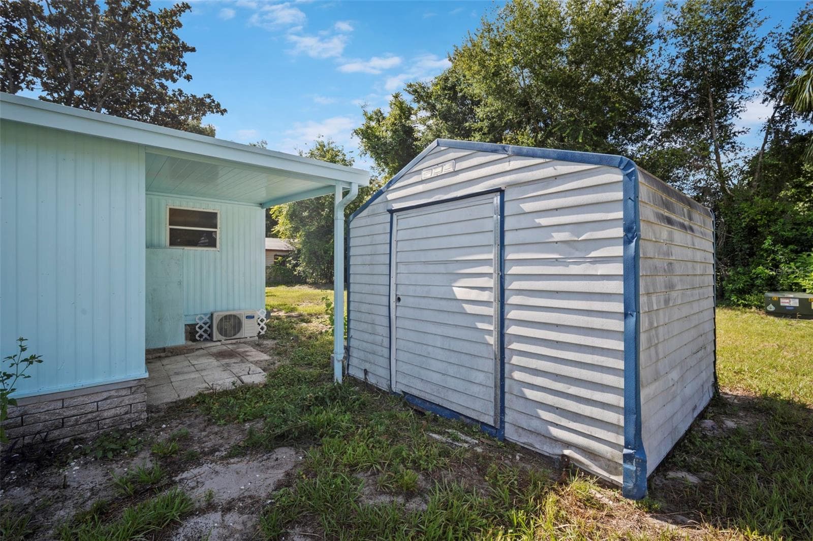 Mobile Home at 1389 NW 7TH LN, LAKE PANASOFFKEE, photo 32 of 48