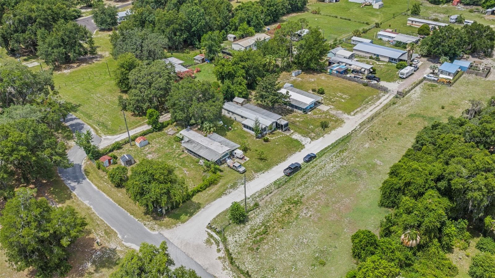 Community Photos - 1389 NW 7TH LN, LAKE PANASOFFKEE