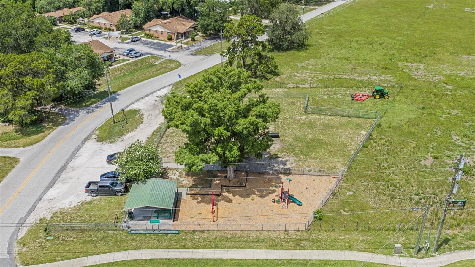 Community Photos - 1389 NW 7TH LN, LAKE PANASOFFKEE
