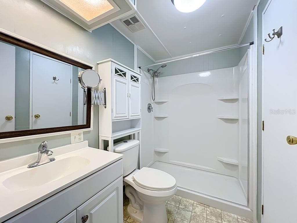 Primary Bath - 1203 APACHE CIR, TAVARES