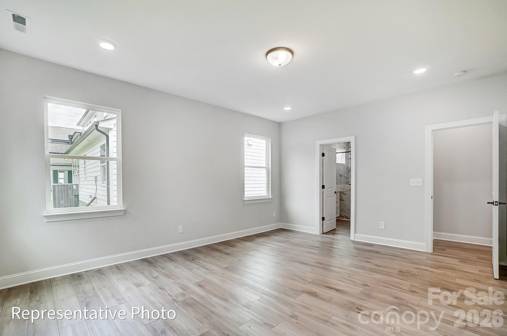 Primary Bedroom - Charlotte