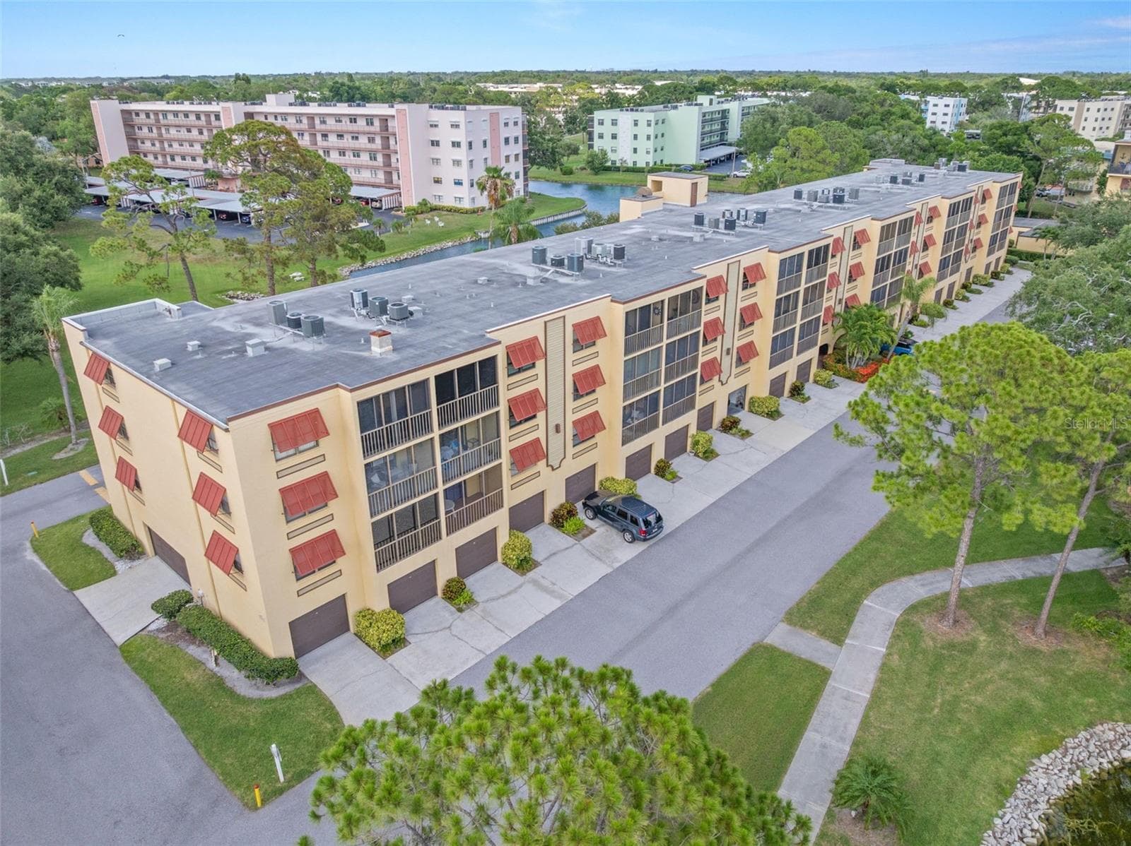 Condominium at 5817 PARK ST N #302, ST PETERSBURG, photo 32 of 36