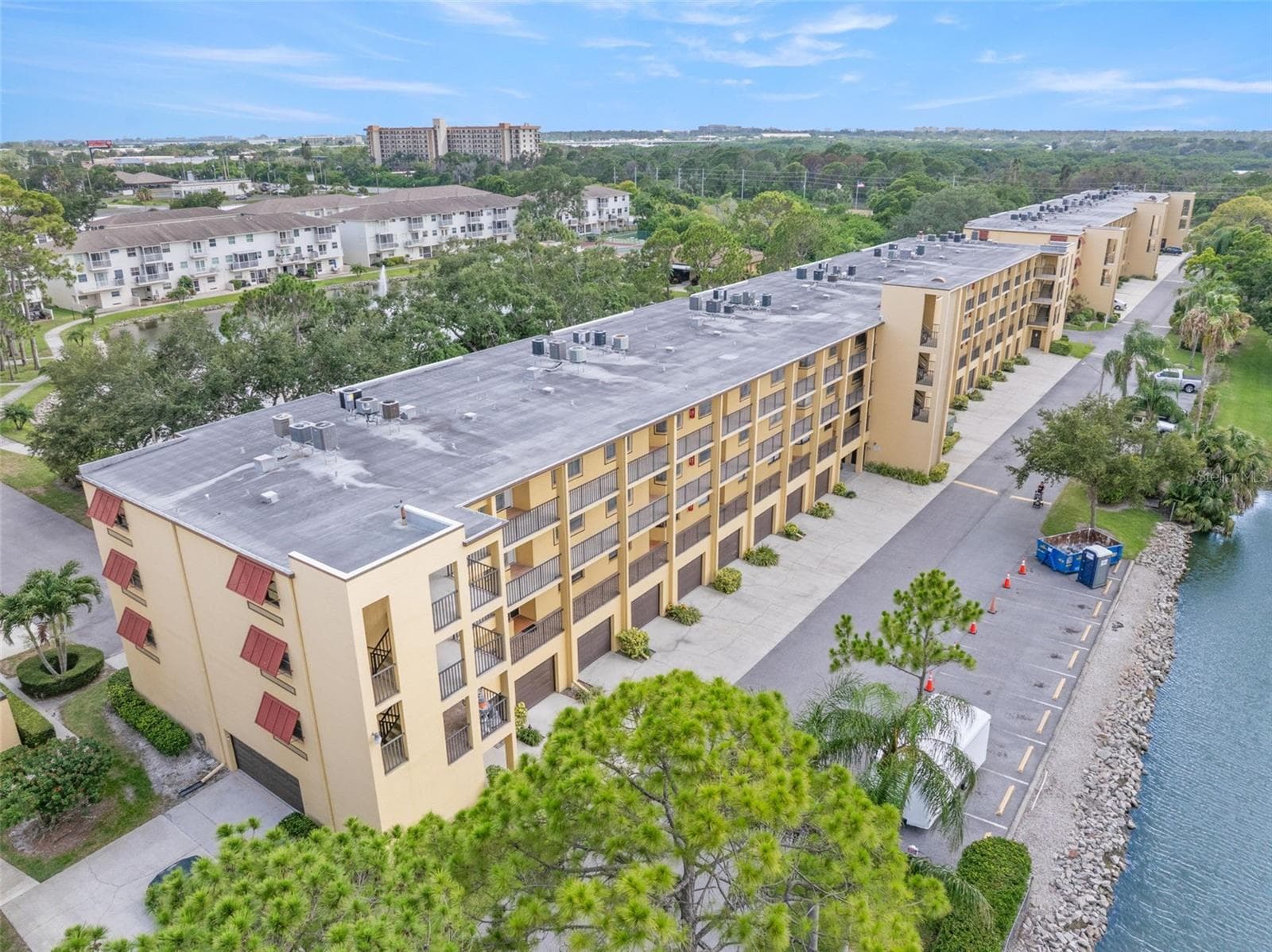 Condominium at 5817 PARK ST N #302, ST PETERSBURG, photo 27 of 36