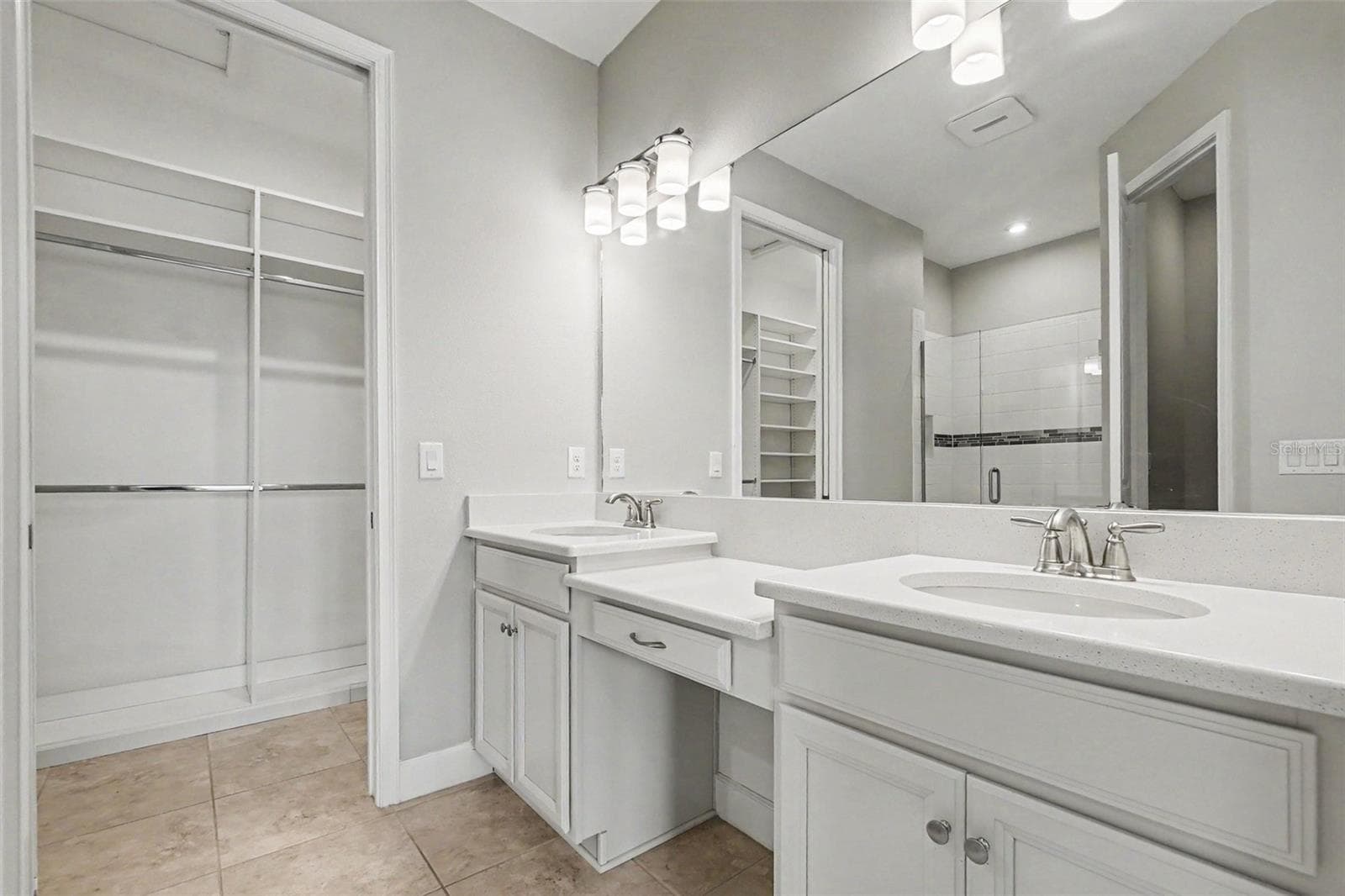 Villa at 10930 WENDOVER DR, PALMETTO, photo 18 of 26