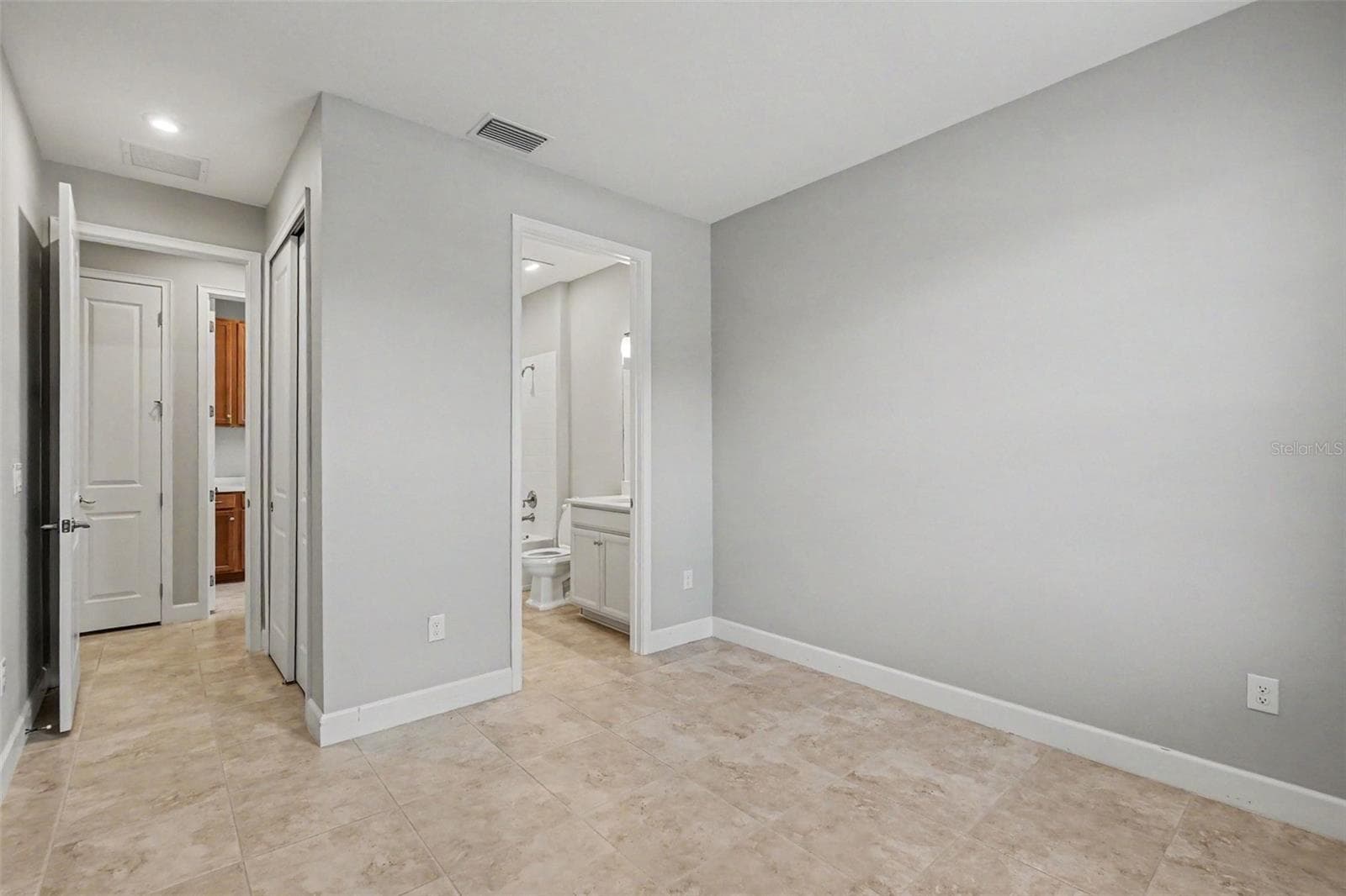 Villa at 10930 WENDOVER DR, PALMETTO, photo 21 of 26