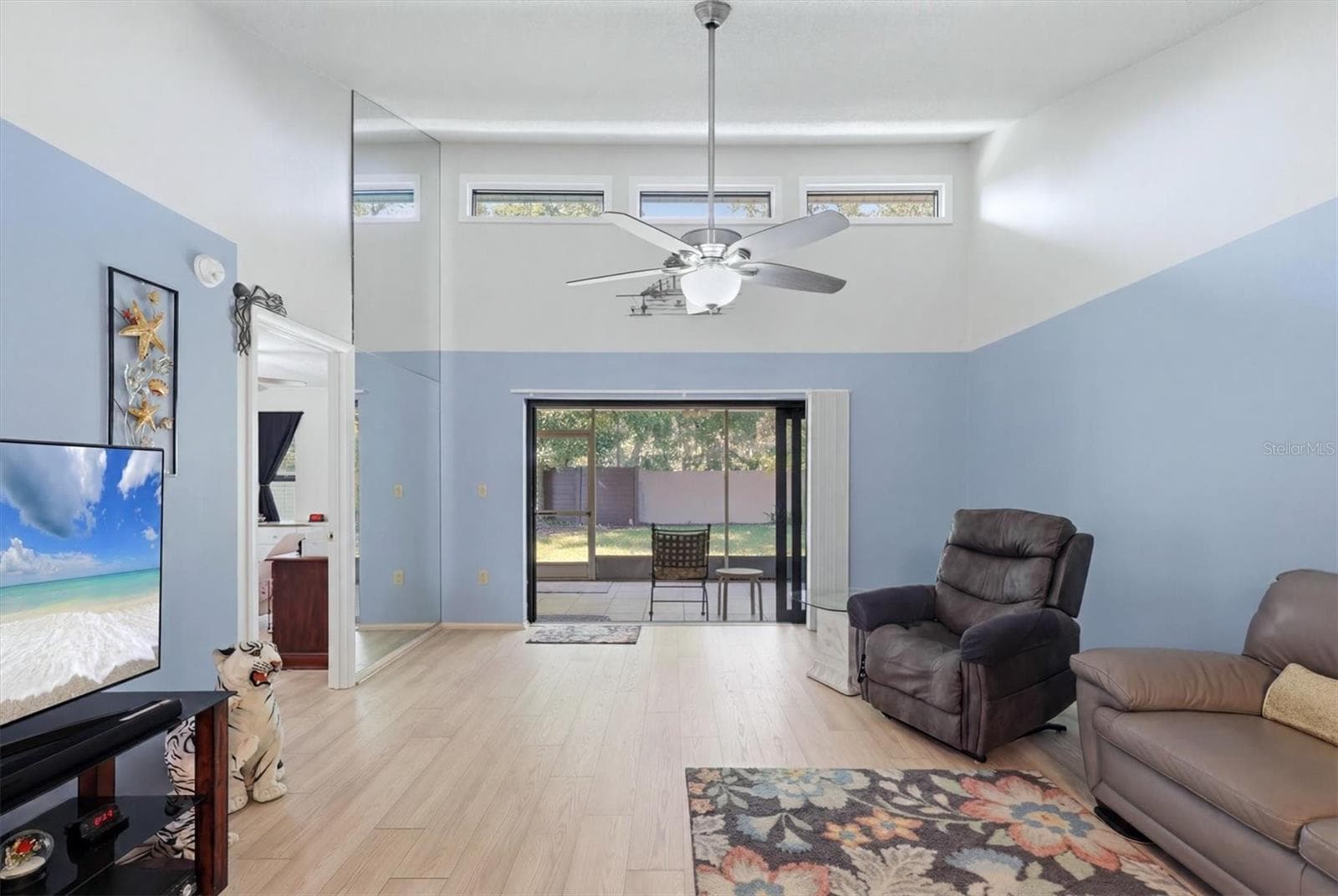 Cathedral Ceilings with Transome windows. - 3412 TALLYWOOD CIR #7018, SARASOTA