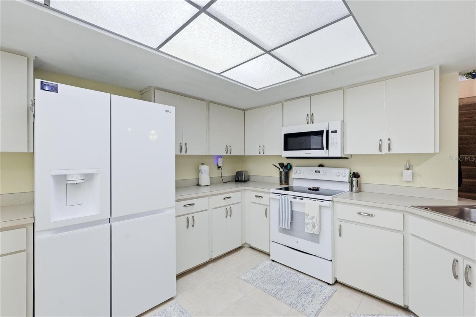 Villa at 3412 TALLYWOOD CIR #7018, SARASOTA, photo 17 of 39