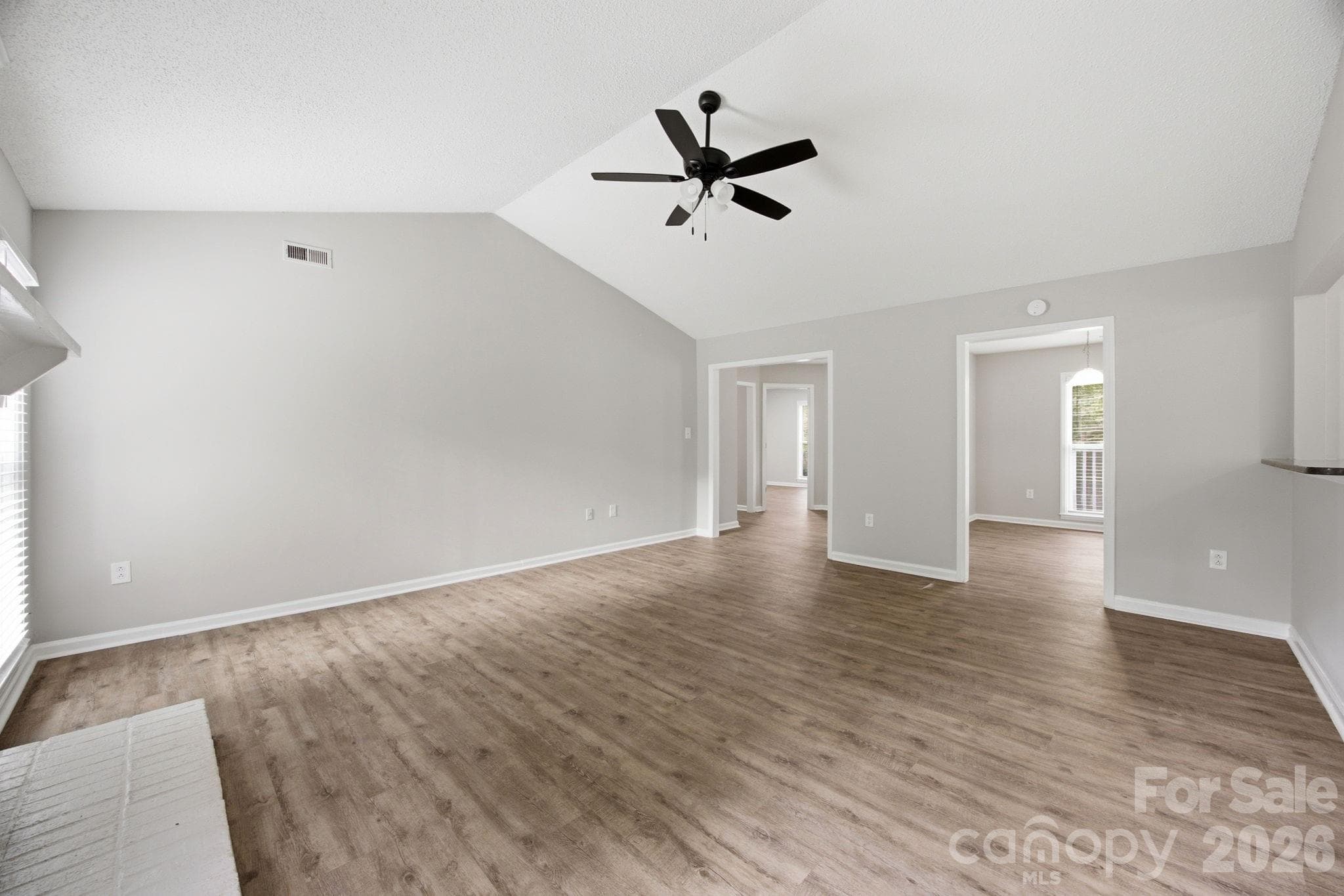 Single Family Residence at 5317 Caradon Drive, Charlotte, photo 8 of 43