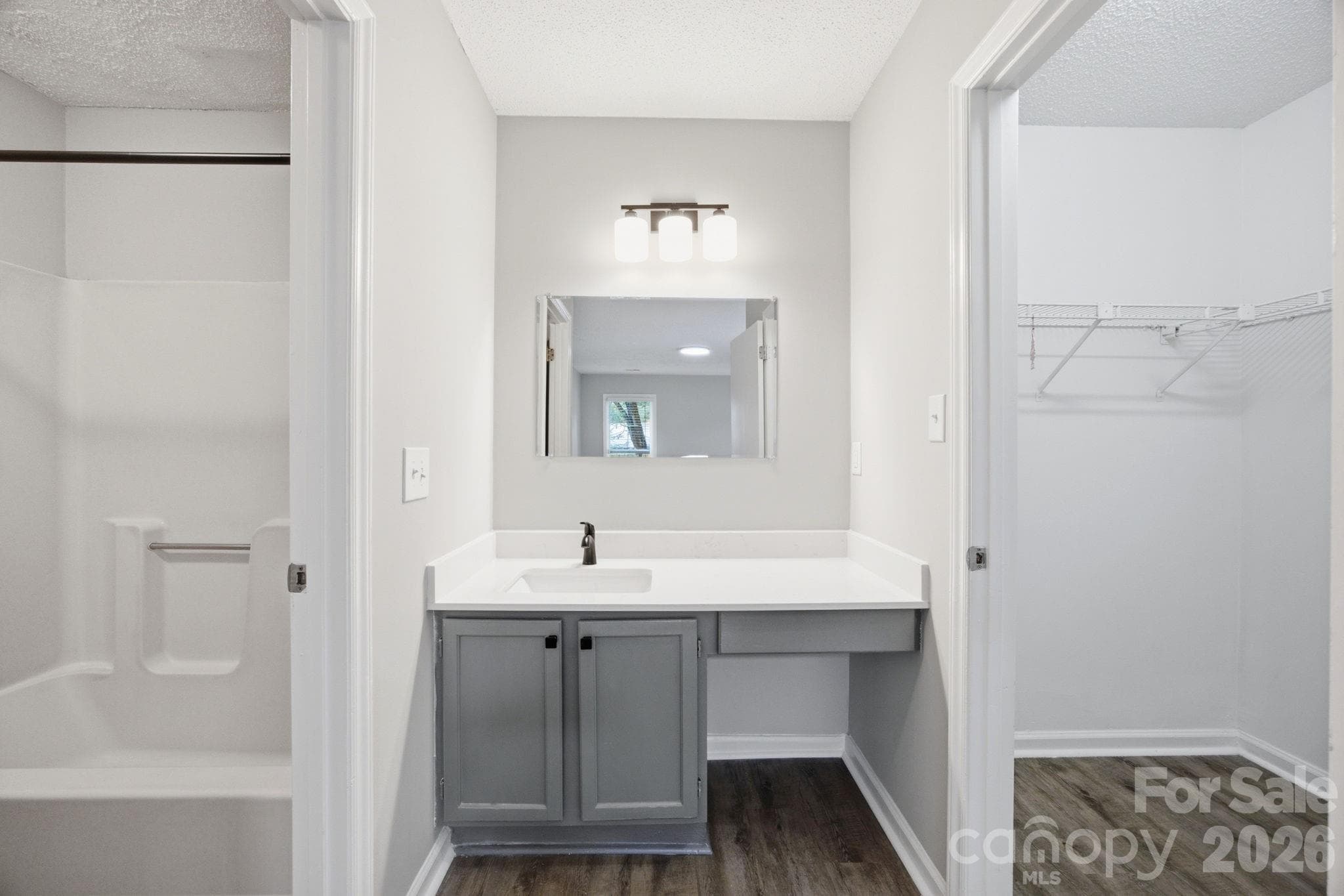 Single Family Residence at 5317 Caradon Drive, Charlotte, photo 18 of 43