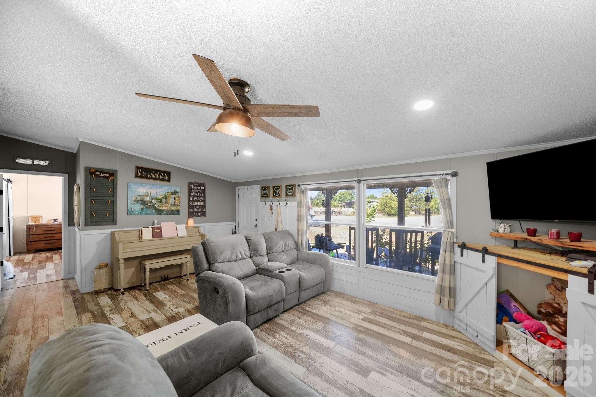 Living Room - 231 Zion Church Road, Gold Hill