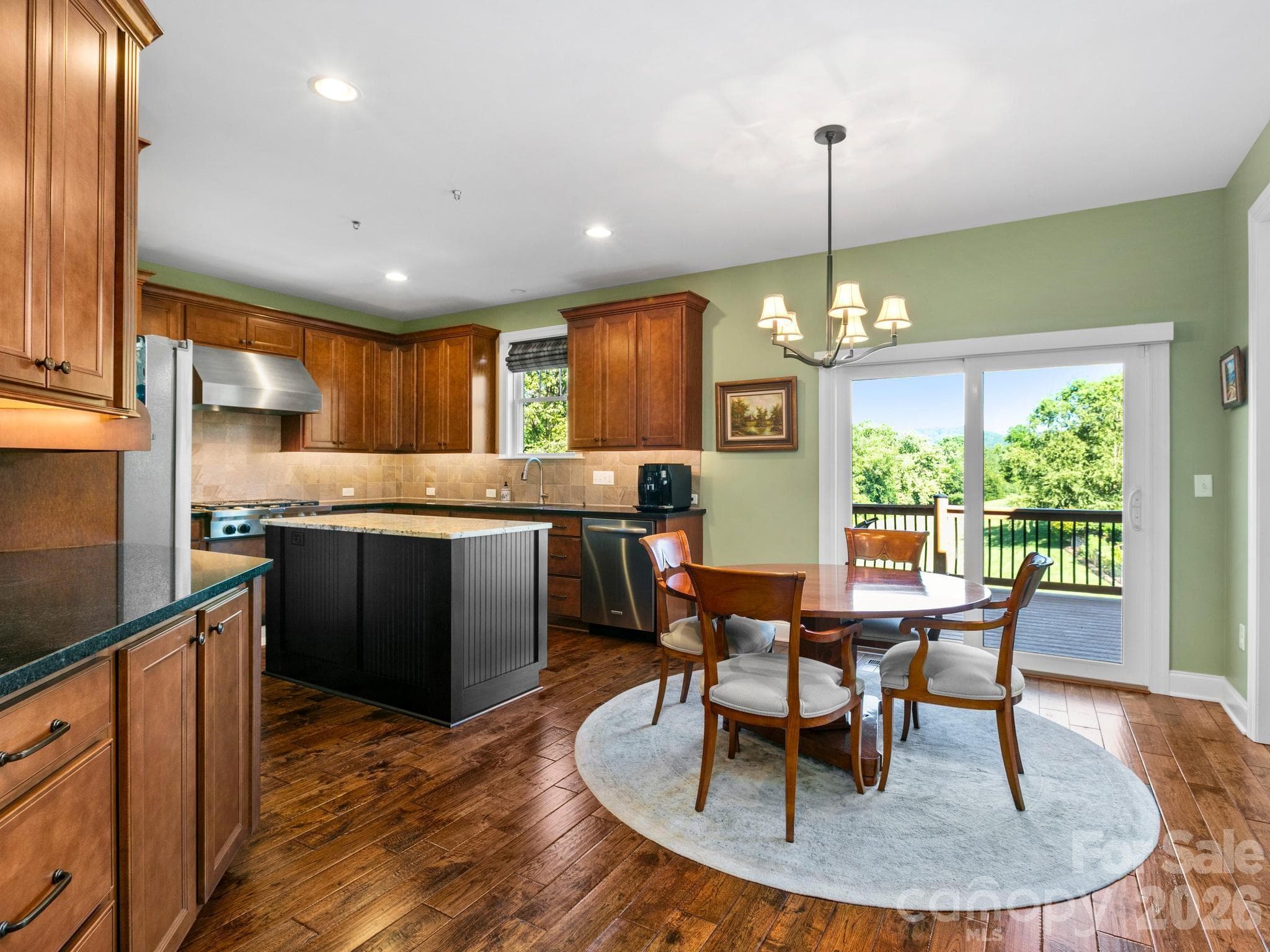Kitchen (Main Level) - 32 Lake Vista Drive, Fletcher
