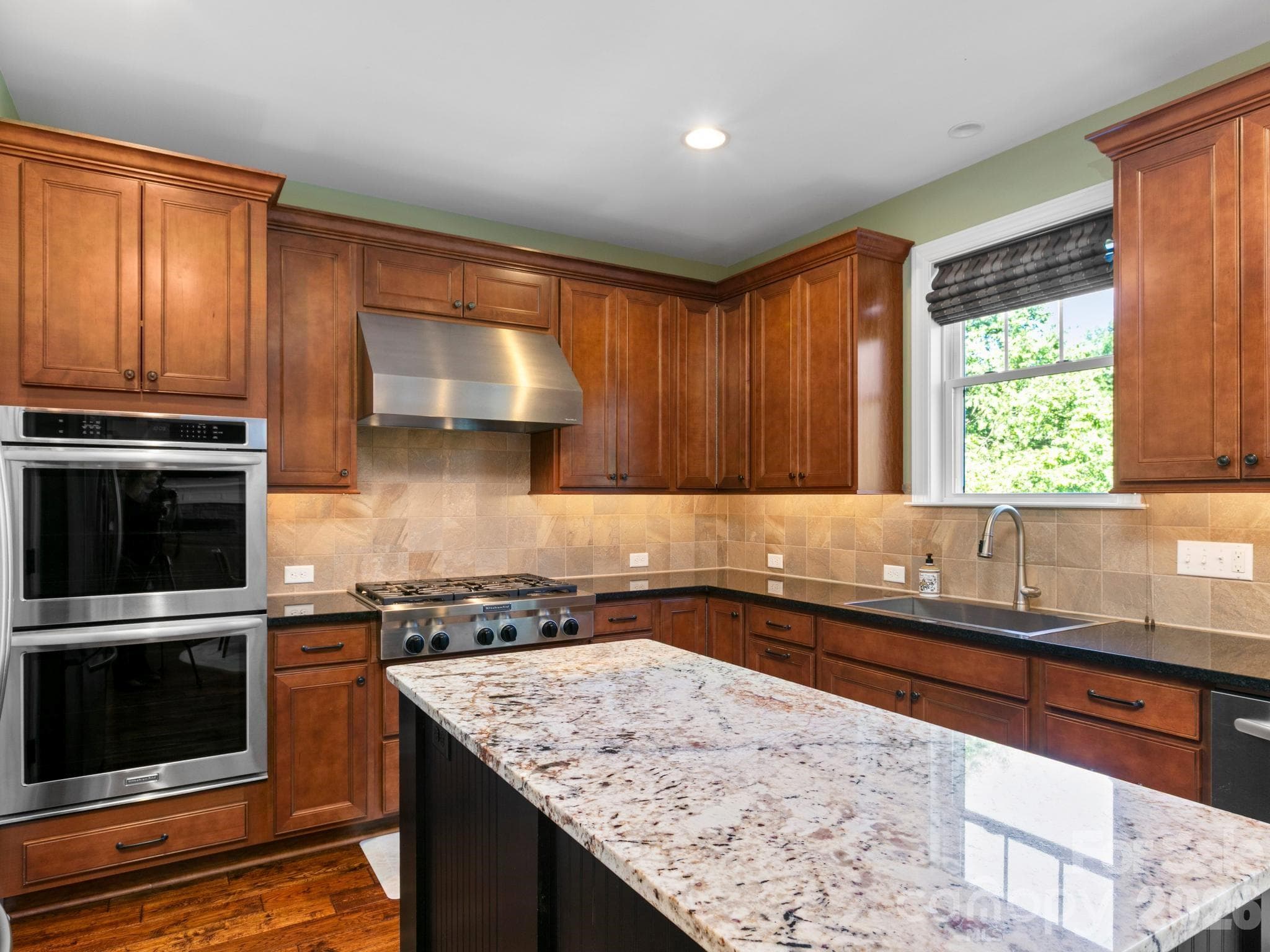 Kitchen (Main Level) - 32 Lake Vista Drive, Fletcher