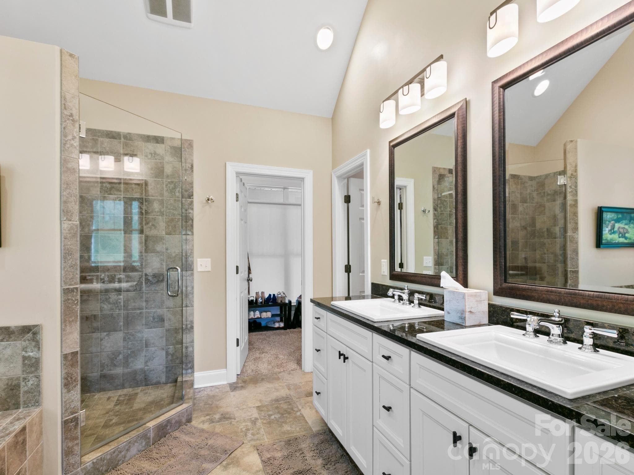 Primary's Full Bathroom - 32 Lake Vista Drive, Fletcher