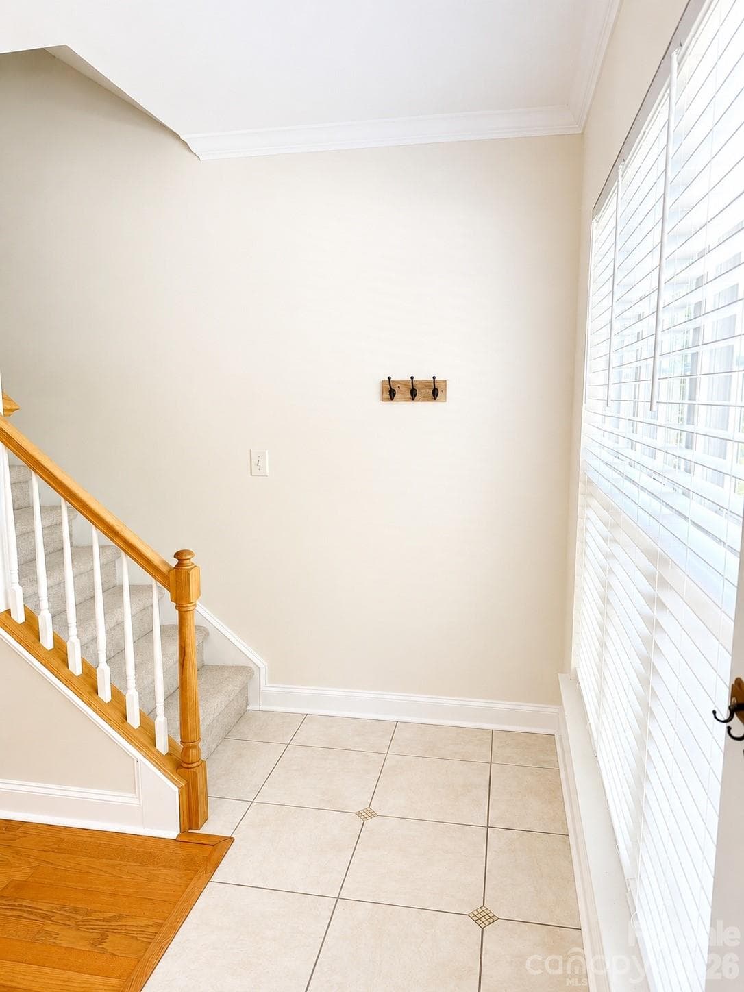 Entryway - Charlotte