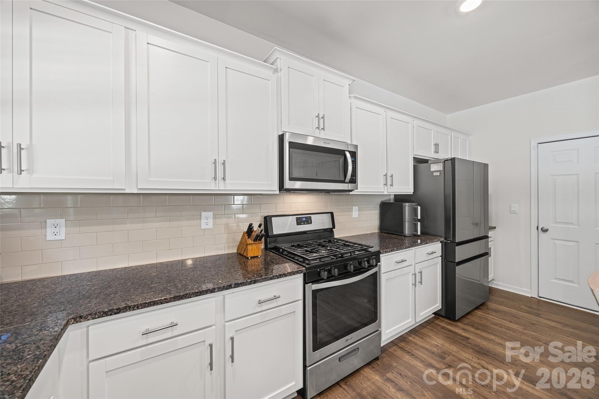 Single Family Residence at 542 King Clover Lane, Clover, photo 10 of 28