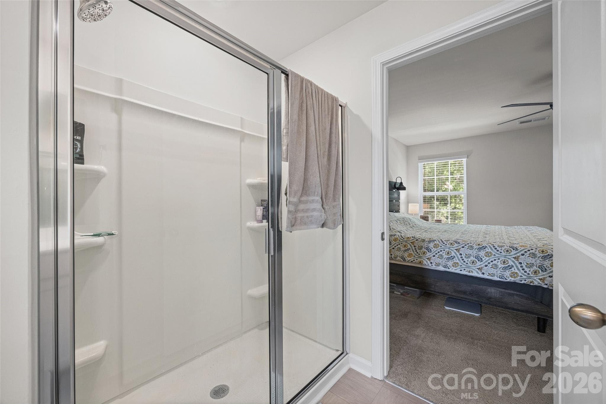 Large shower Owners Bath - 542 King Clover Lane, Clover