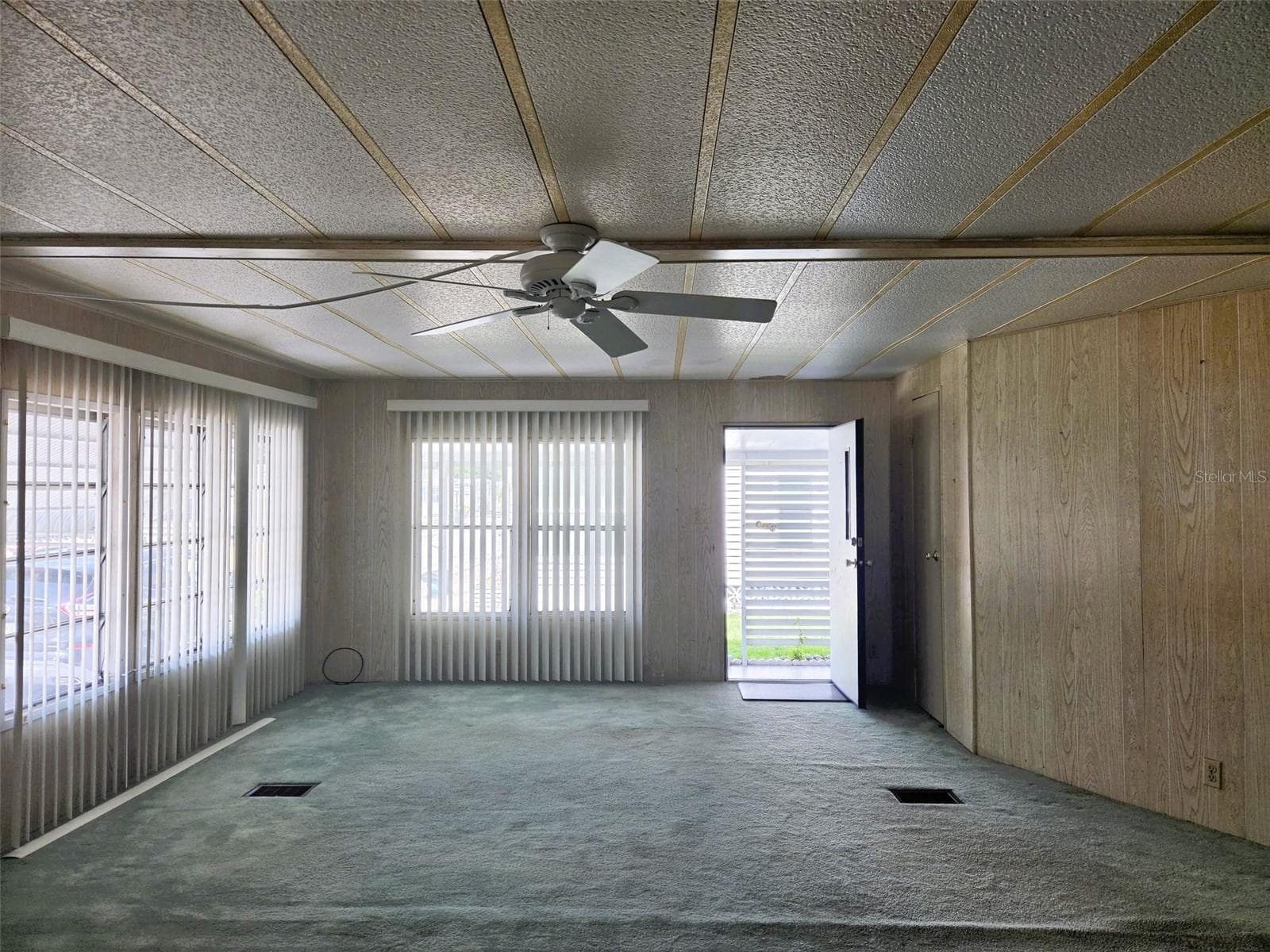 Entrance into Living Room - 3329 OAKWOOD BLVD S, SARASOTA