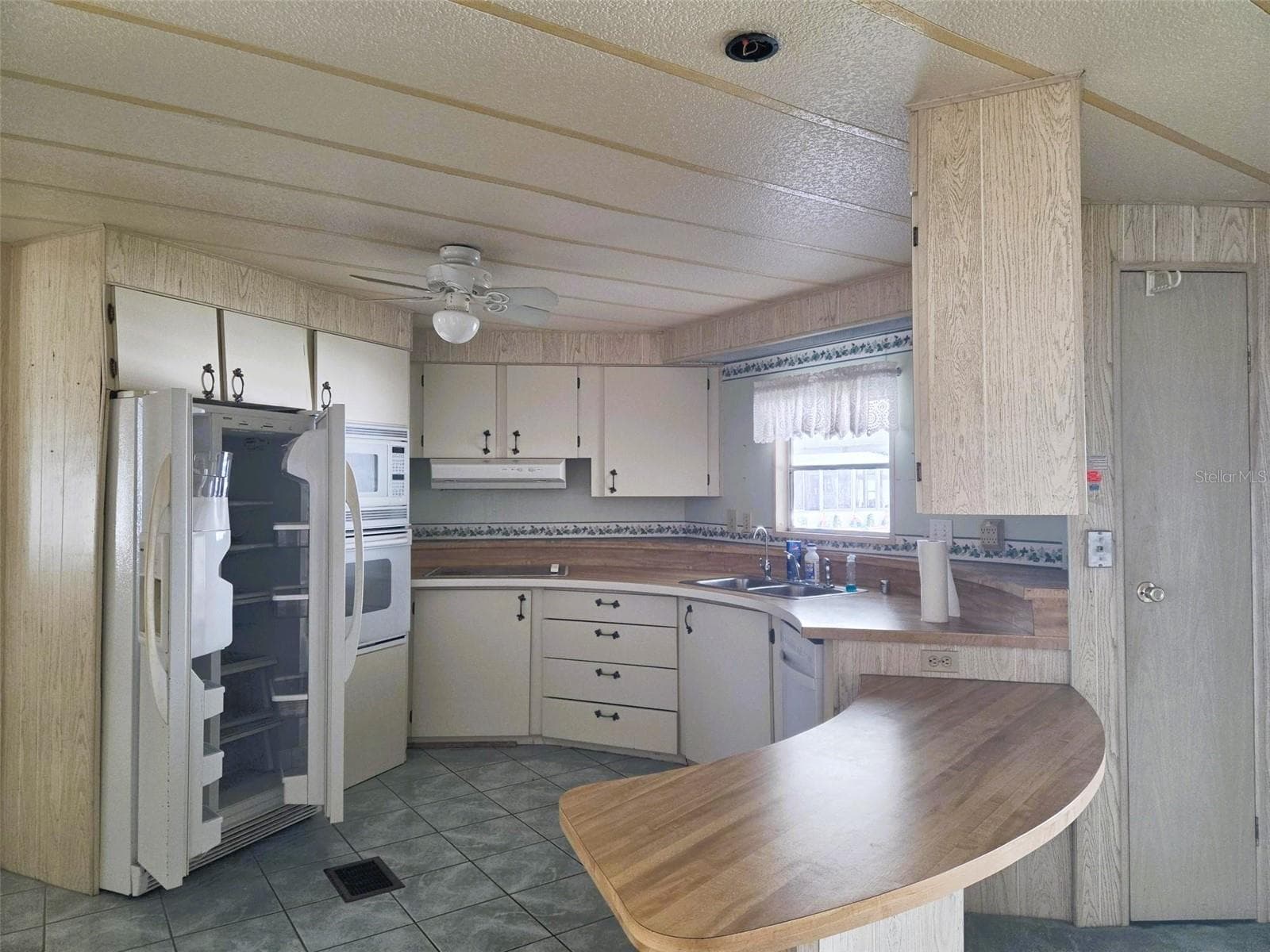 Kitchen - 3329 OAKWOOD BLVD S, SARASOTA