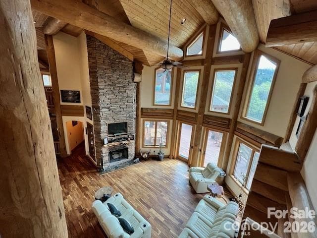 MAIN - GREAT RM WALL OF WINDOWS - Mars Hill