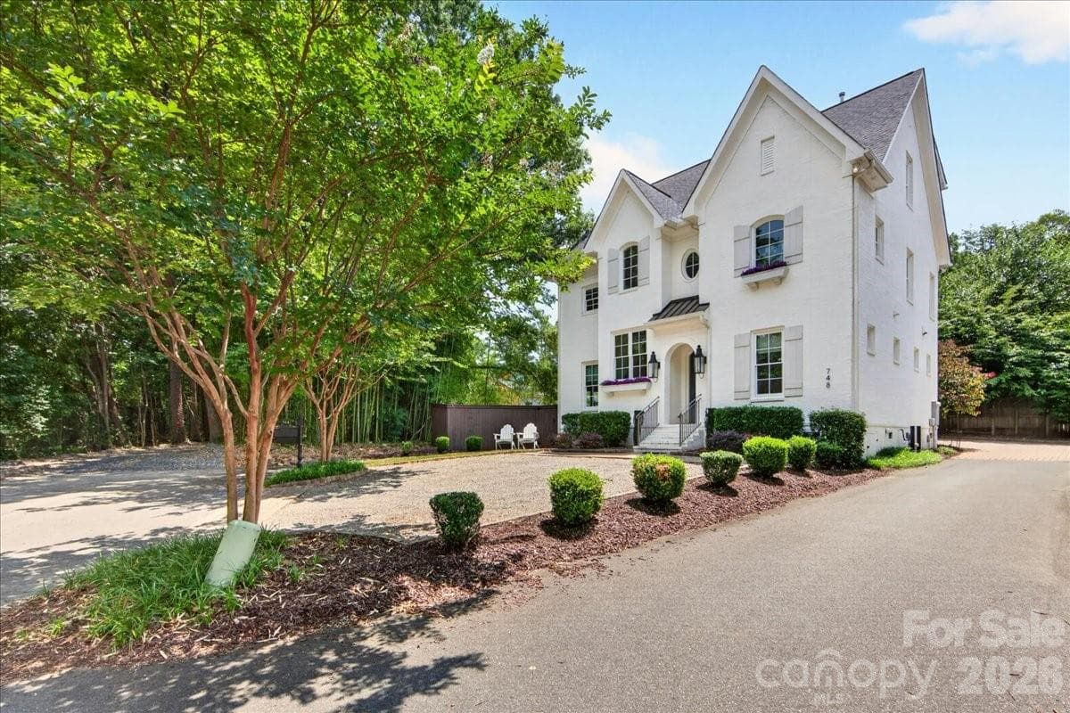 Single Family Residence at Charlotte, photo 4 of 48