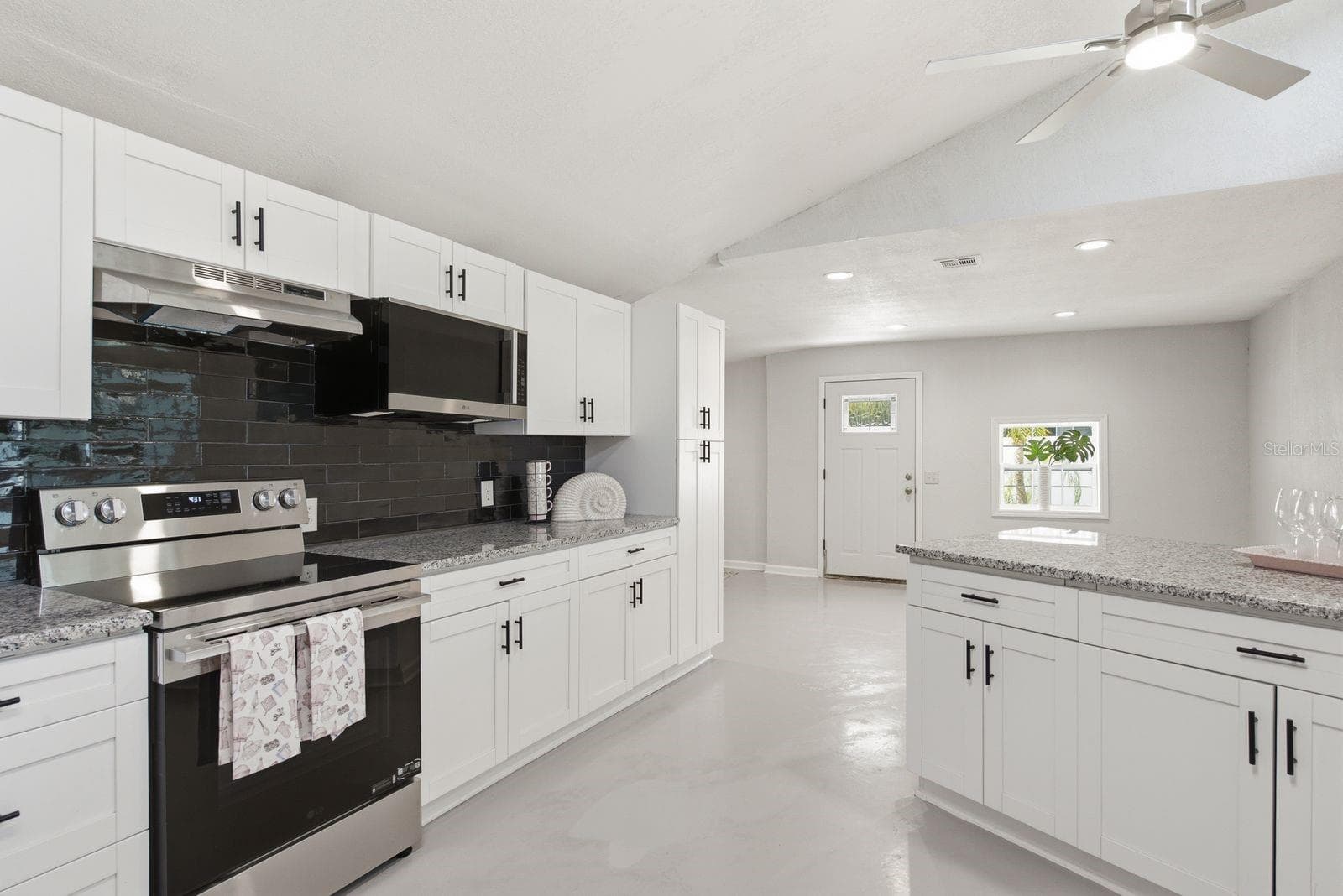 Single Family Residence at 6309 WERNER AVE, NEW PORT RICHEY, photo 14 of 71