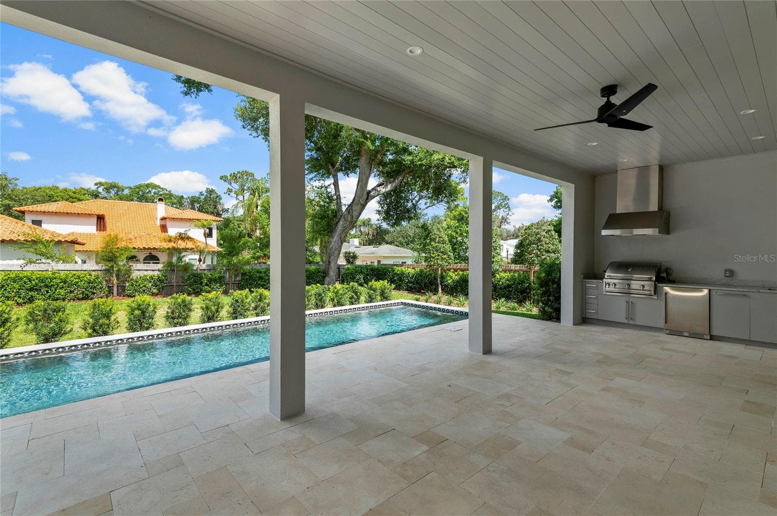 Lanai w/summer kitchen - 1821 ENGLEWOOD RD, WINTER PARK