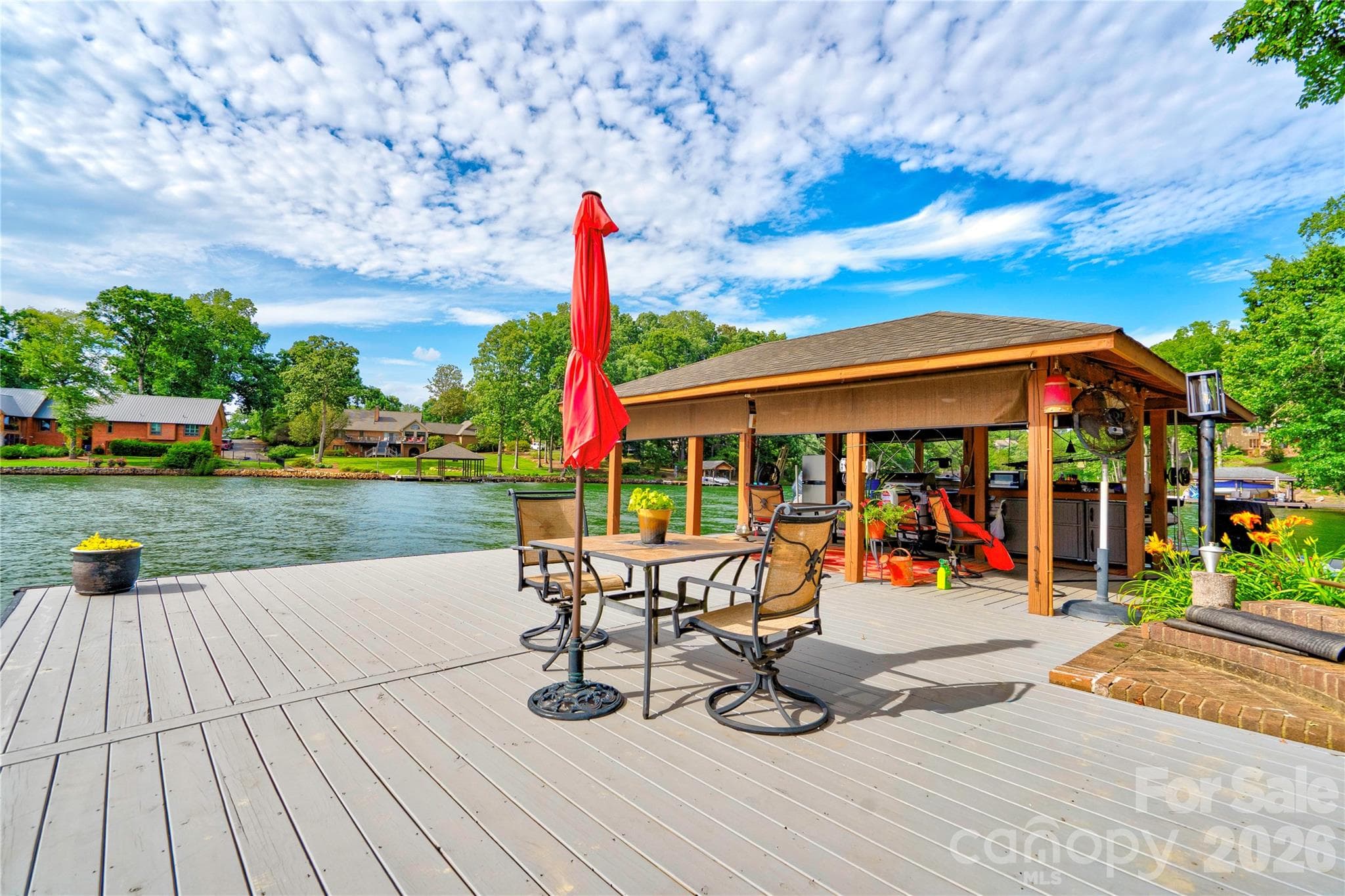 Single Family Residence at 104 Doral Court, Kings Mountain, photo 44 of 48