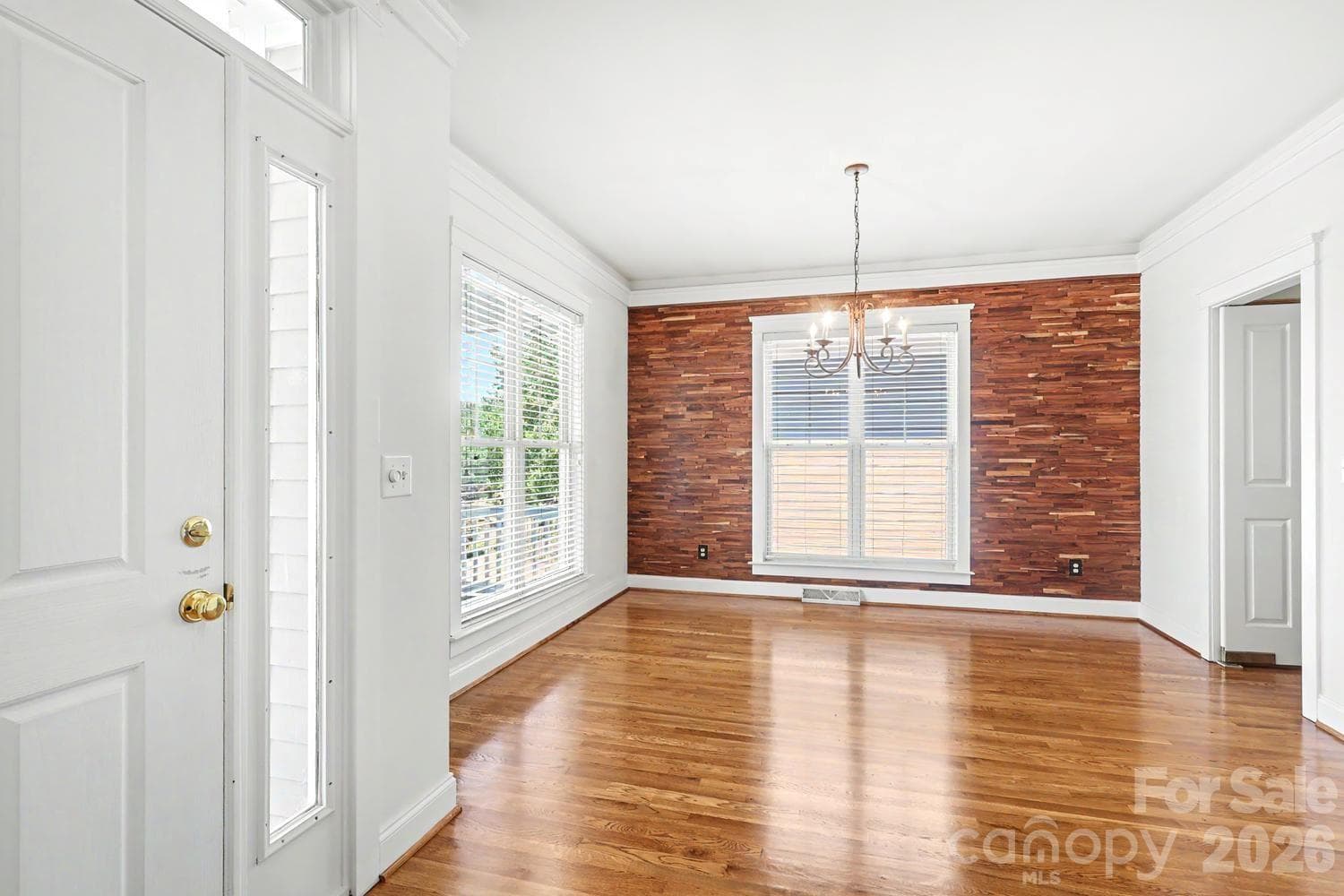 Single Family Residence at 3044 Parker Green Trail, Charlotte, photo 7 of 48