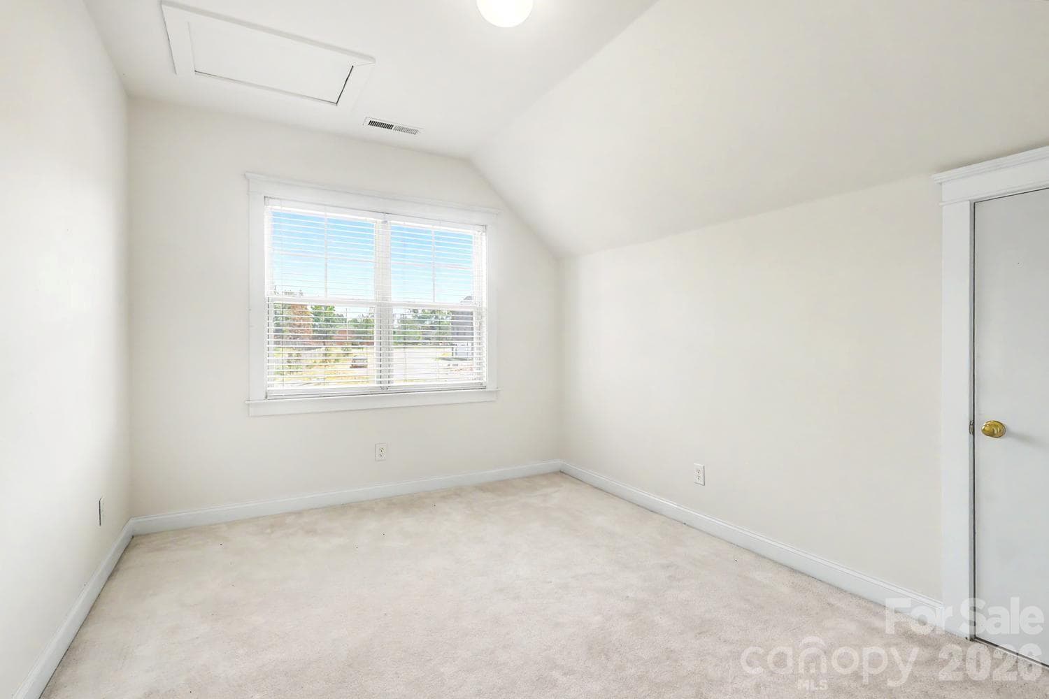 Single Family Residence at 3044 Parker Green Trail, Charlotte, photo 32 of 48