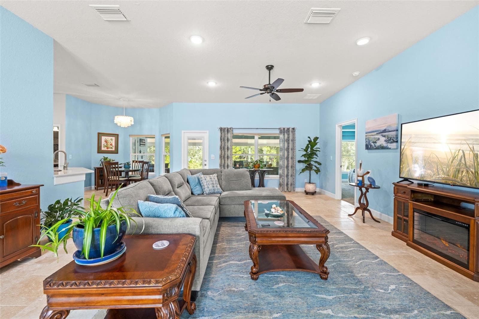 Great Room 1 - 8 DAHLIA CIR S, HOMOSASSA