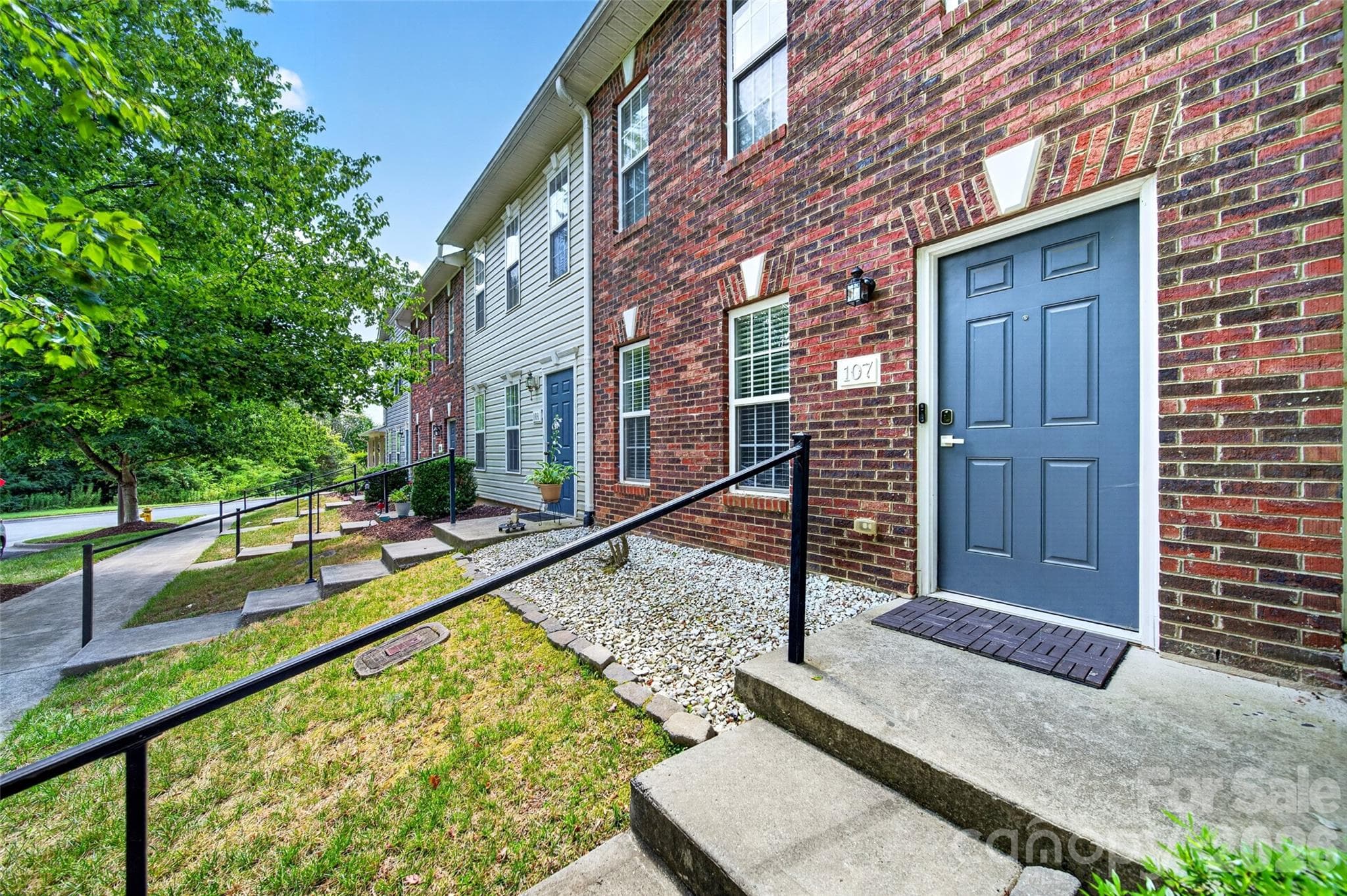 Condominium at Mooresville, photo 2 of 30