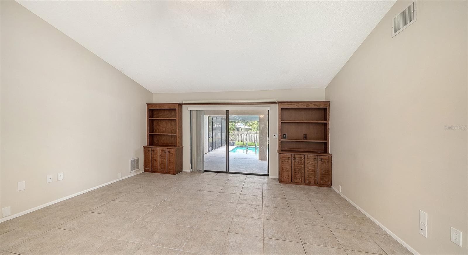Single Family Residence at 3799 COUNTRYSIDE RD, SARASOTA, photo 9 of 50