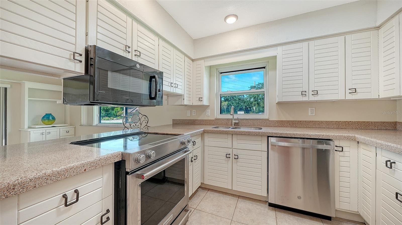 Single Family Residence at 3799 COUNTRYSIDE RD, SARASOTA, photo 19 of 50