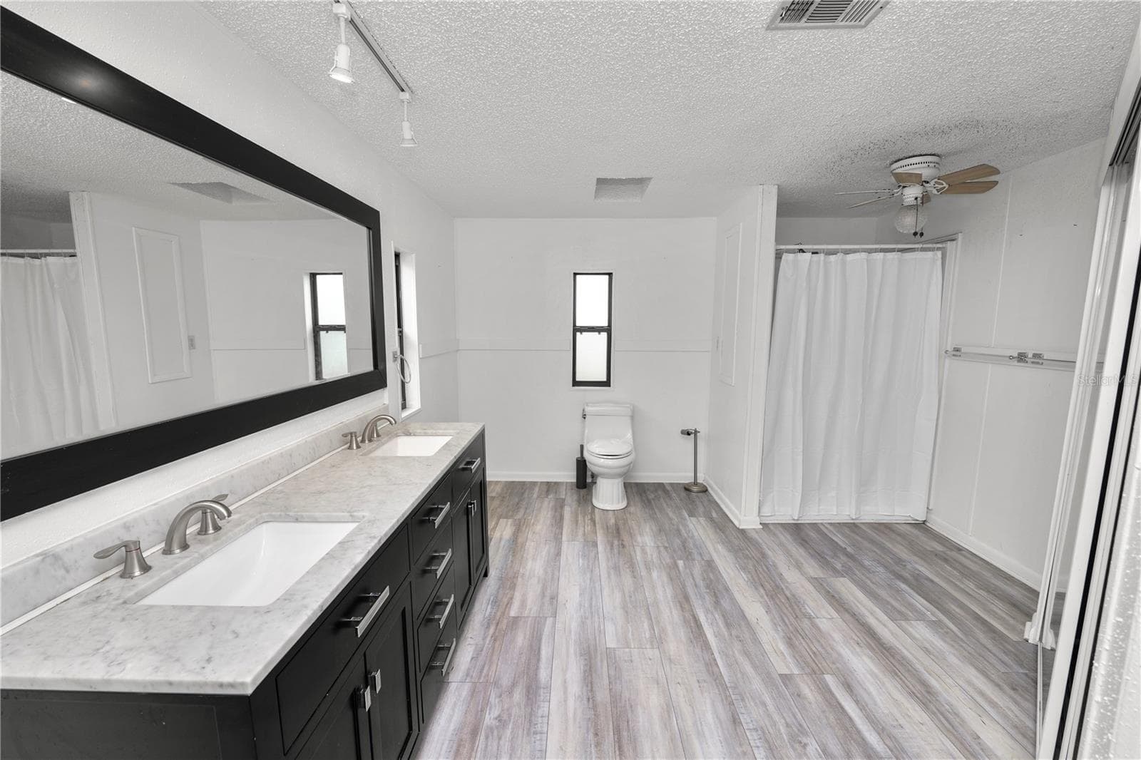 Manufactured Home at 3159 HONEOYE TRL #42, LAKELAND, photo 33 of 39