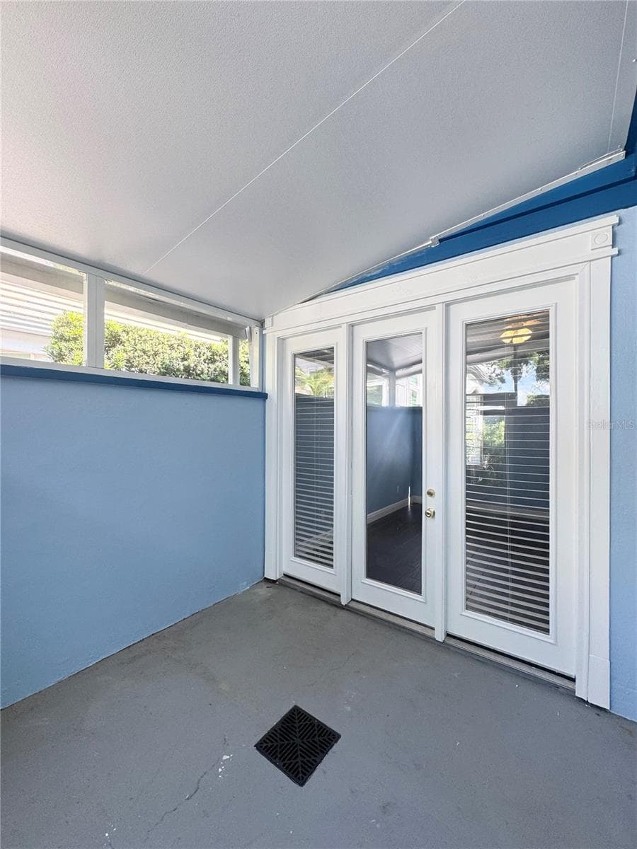 Private Patio off the 2nd bedroom - 1250 E LANGLEY CT, LAKE MARY