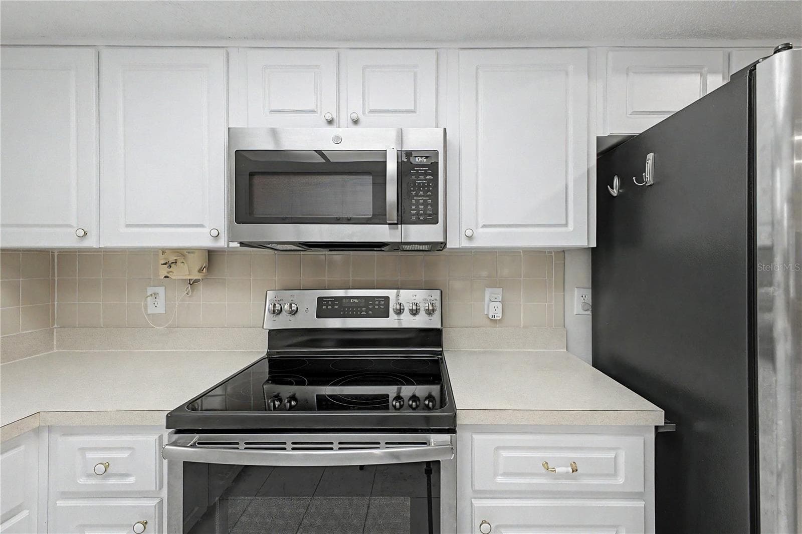 Single Family Residence at 8270 SYCAMORE DR, NEW PORT RICHEY, photo 17 of 68