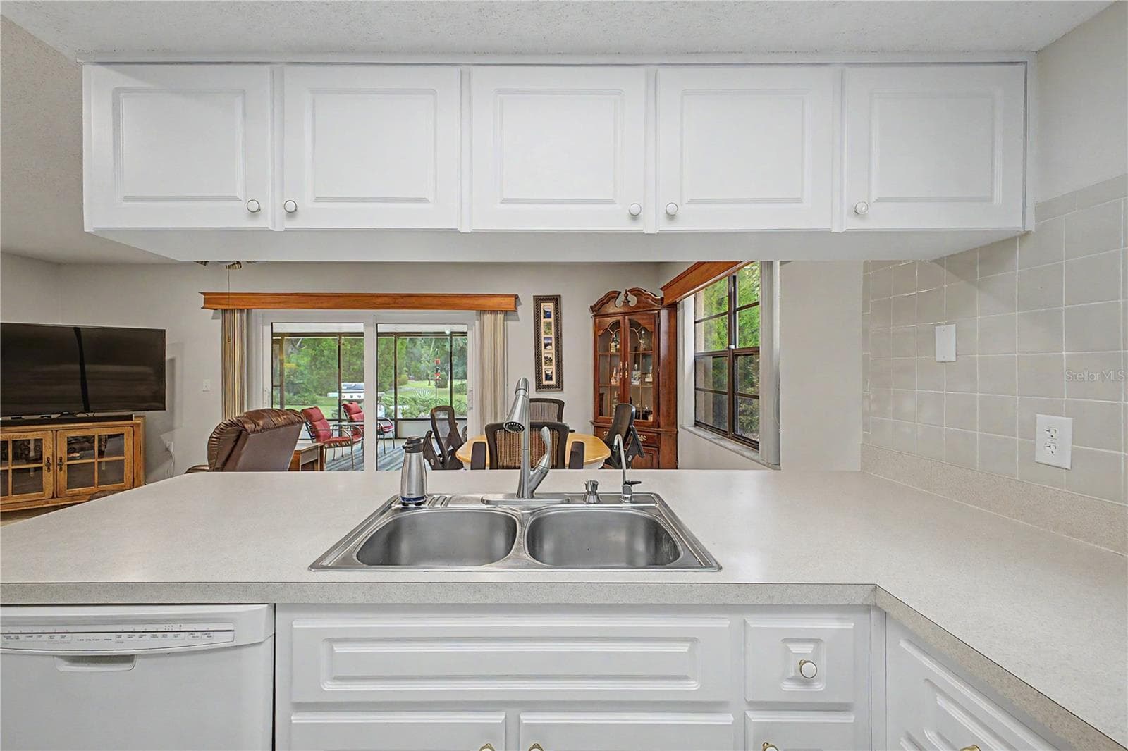 Single Family Residence at 8270 SYCAMORE DR, NEW PORT RICHEY, photo 18 of 68