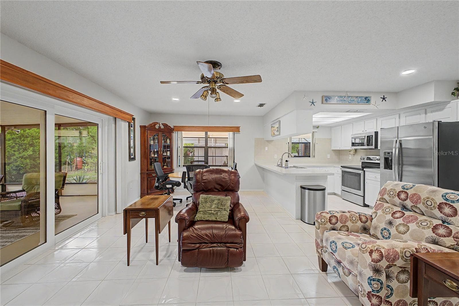 Single Family Residence at 8270 SYCAMORE DR, NEW PORT RICHEY, photo 22 of 68