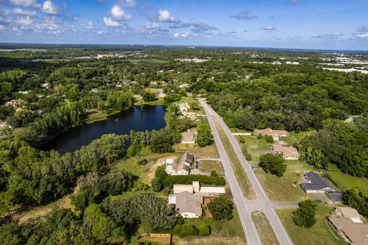 virtually staged - 8270 SYCAMORE DR, NEW PORT RICHEY