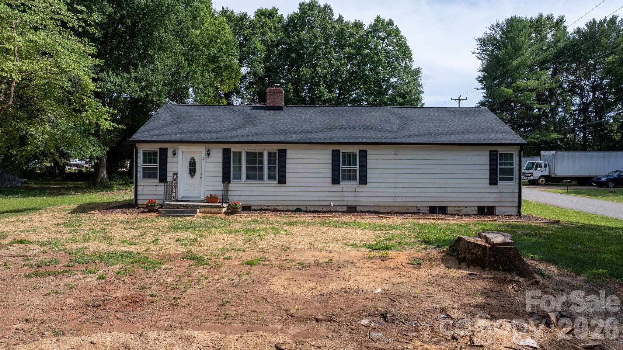 Single Family Residence at Newton, photo 2 of 48
