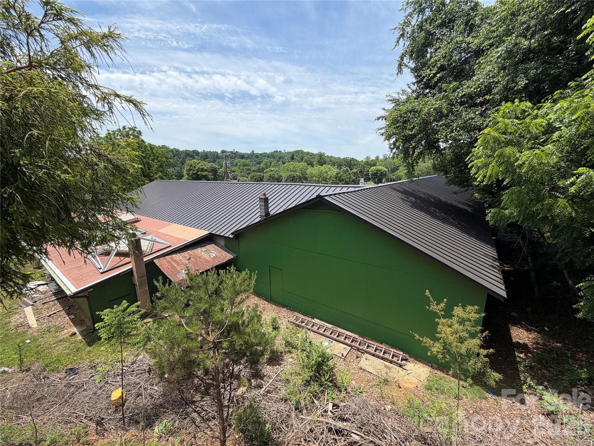 Back corner of Building. - 68 Circle Drive, Marion