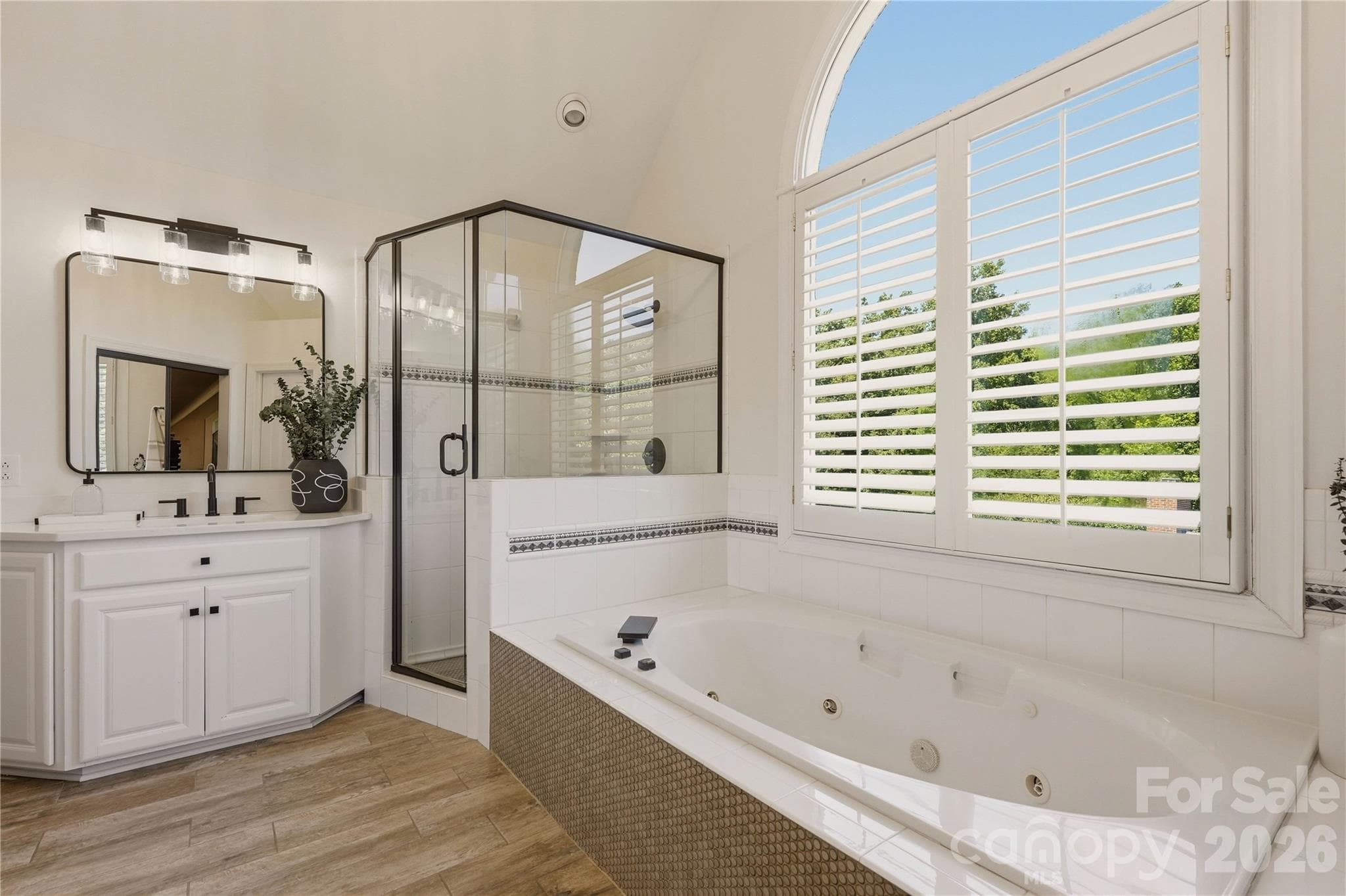 Single Family Residence at Charlotte, photo 24 of 43