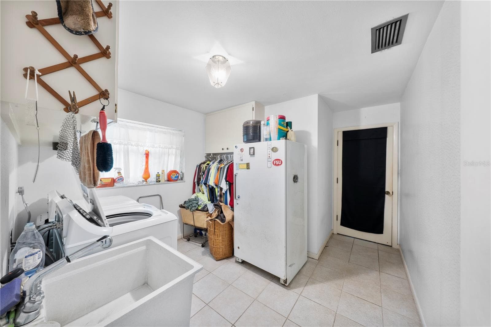 Single Family Residence at 2137 SE 11TH ST, OCALA, photo 20 of 88