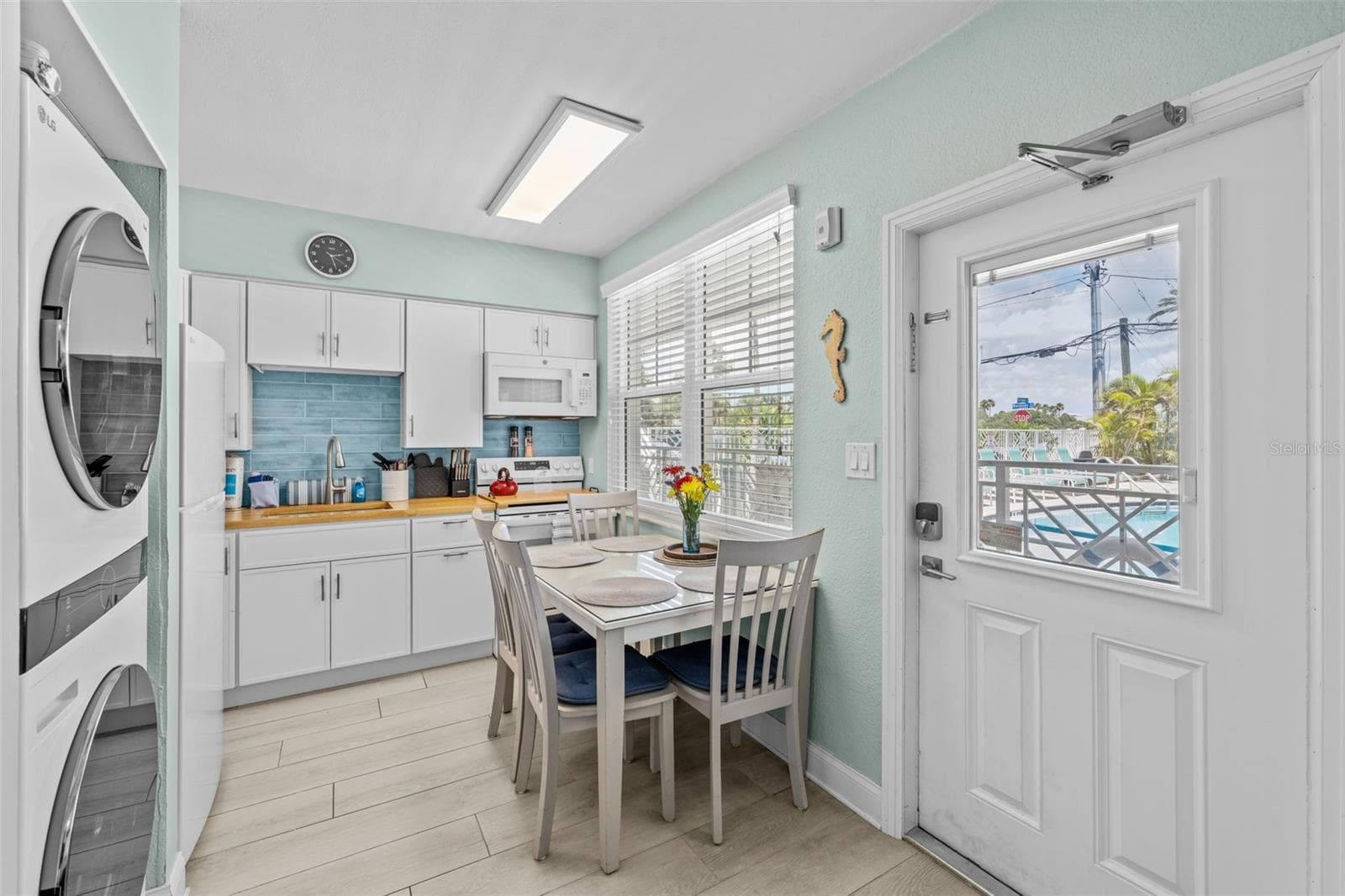 Condo - Hotel at 530 MANDALAY AVE #106, CLEARWATER BEACH, photo 11 of 28