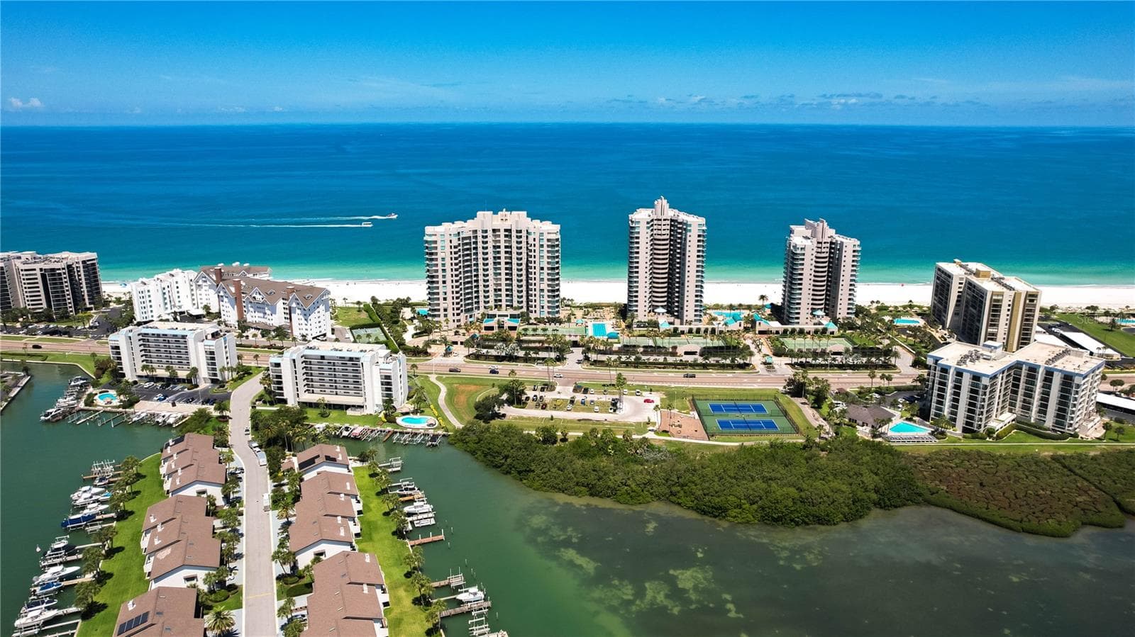 Ultimar on Sand Key Beach in Clearwater, FL - 1560 GULF BLVD #1607, CLEARWATER