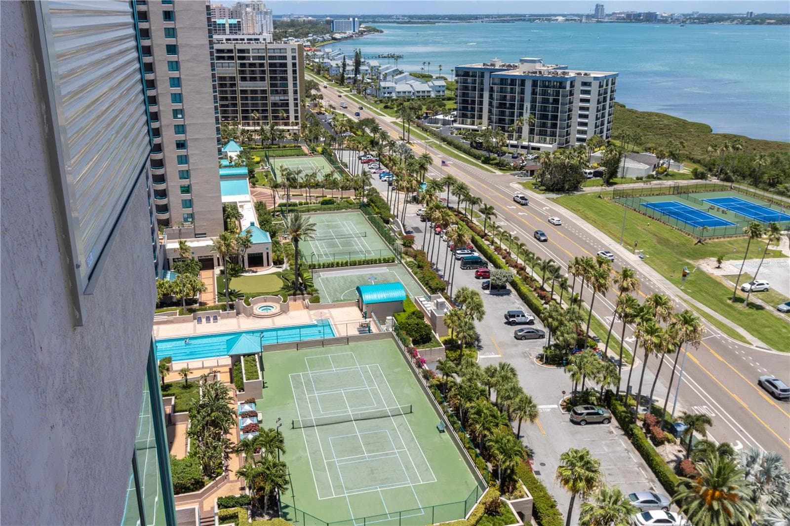 Condominium at 1560 GULF BLVD #1607, CLEARWATER, photo 40 of 63