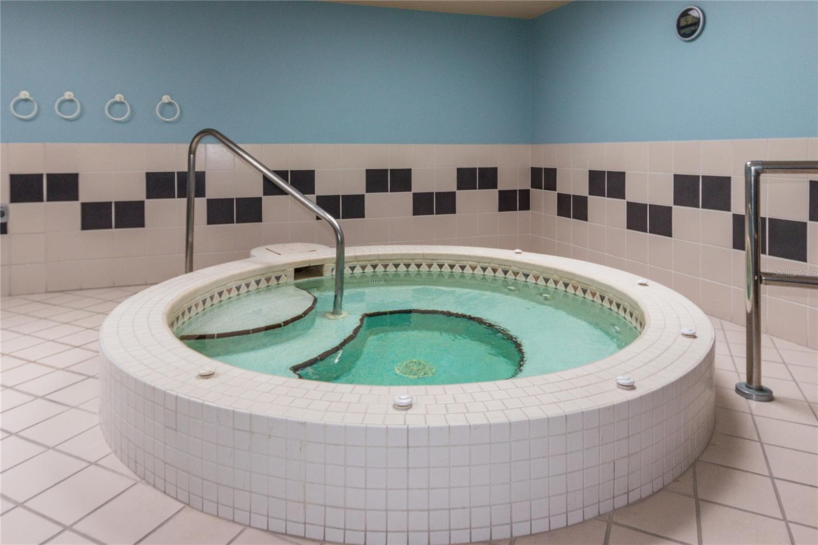 Condominium at 1560 GULF BLVD #1607, CLEARWATER, photo 55 of 63