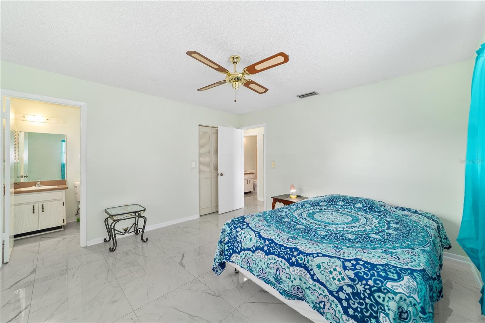 Single Family Residence at 15083 SW 43RD TERRACE RD, OCALA, photo 5 of 33